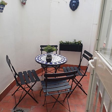 Apartamento La Merced Málaga Exterior foto